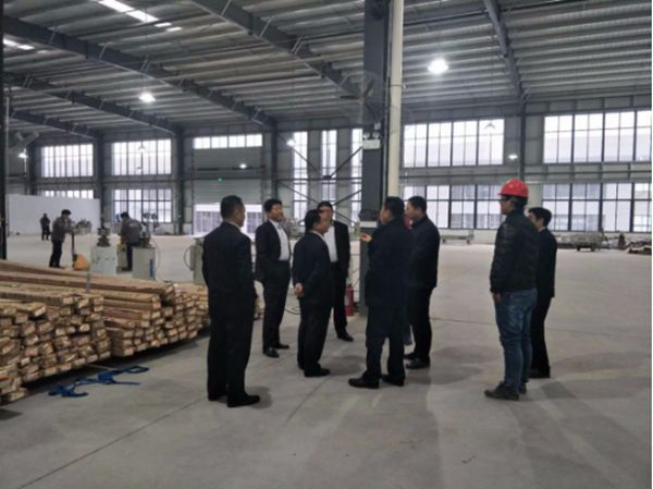 临朐县县长刘裕斌、华建集团董事长吴维光先生莅临京港亚参观指导工作！