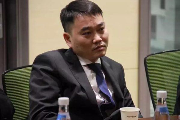 德国诺托弗朗克集团董事长马丁•麦尔腾斯一行莅临欧迪克家居集团参观交流并签署战略合作协议