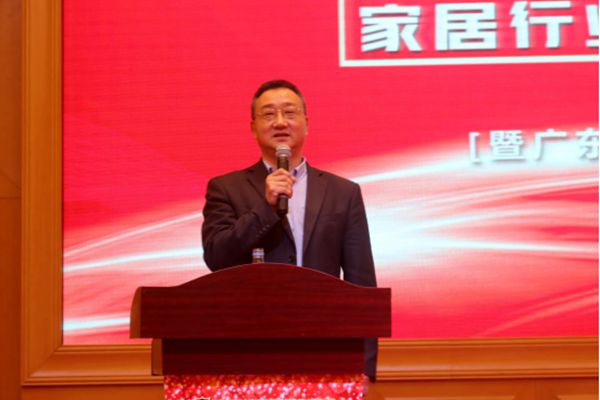 皇家护卫豪宅别墅门财富高峰论坛暨新品发布会盛大召开