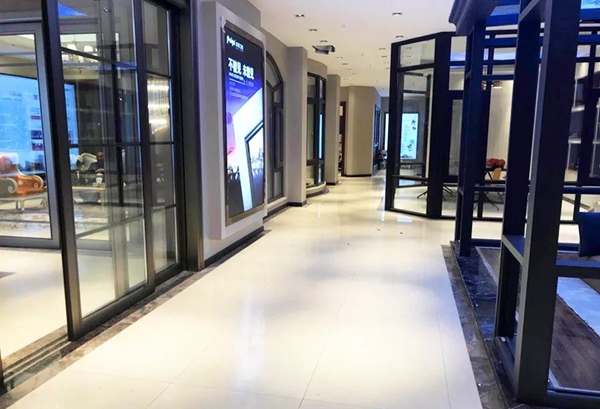 派雅门窗从化运营中心800方大店正式试营业