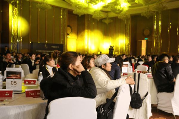 “合力聚势·共建共赢”2018年飞宇门窗经销商年会成功举办