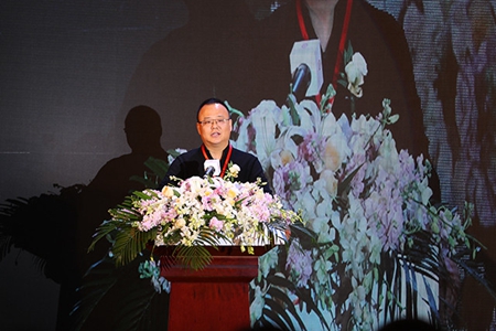 “新起点•新征程”中国无缝墙布十周年产业峰会圆满结束 “新起点•新征程”中国无缝墙布十周年产业峰会圆满结束
