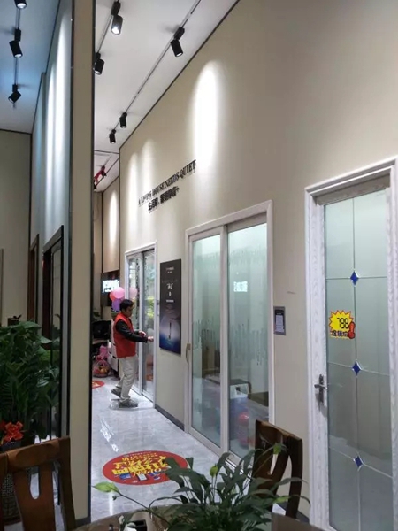 捷顺成隆中山小榄专卖店盛大开业