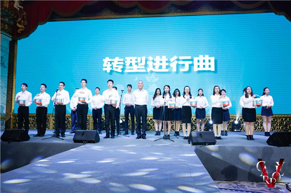 “砥砺前行”2018嘉宝莉全国经销商年会精彩举行！