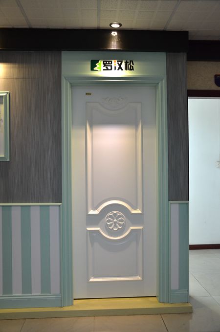 罗汉松:精准定位,转型大家居配套服务商 罗汉松:精准定位,转型大家居配套服务商