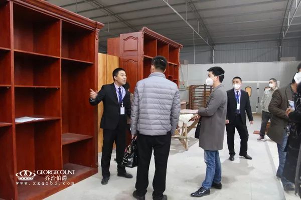 开启“乔治伯爵+”模式,乔治伯爵木门首届财富峰会圆满落幕 开启“乔治伯爵+”模式,乔治伯爵木门首届财富峰会圆满落幕