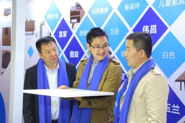 融合 新征程——2018年华润家具漆全国办事处会议取得圆满成功