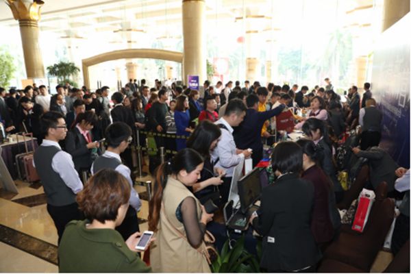 2018年经销商大会 大风已起 只等你来 2018年经销商大会 大风已起 只等你来