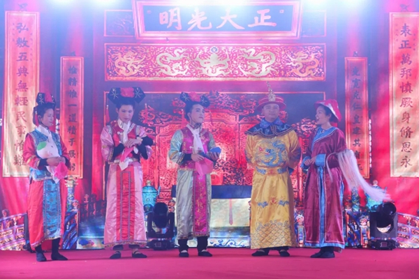 怡发门窗•2018迎春晚会好戏连台，与众不同！