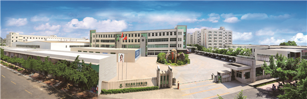 冠达星杨建明：简约家居美学就在“东西之间”