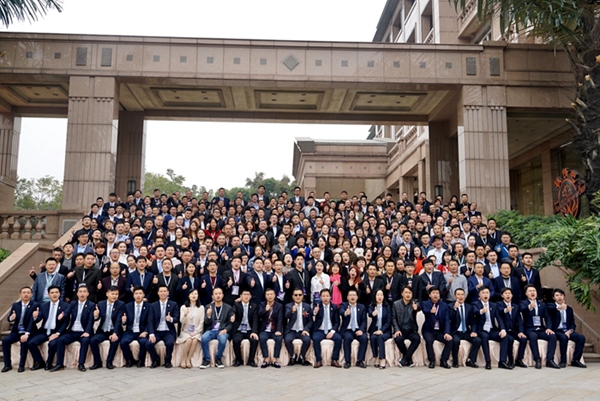 “十年筑梦 携手共赢”罗兰西尼门窗2018年全国营销峰会暨新品发布会圆满举办 “十年筑梦 携手共赢”罗兰西尼门窗2018年全国营销峰会暨新品发布会圆满举办