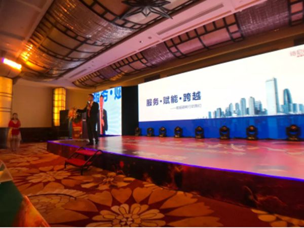 诗尼曼门窗 砥砺奋进创佳绩 扬帆起航谱新篇