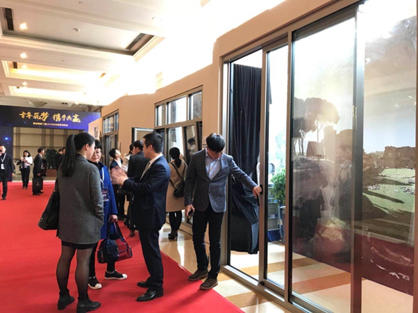 “十年筑梦 携手共赢”罗兰西尼门窗2018年全国营销峰会暨新品发布会圆满举办 “十年筑梦 携手共赢”罗兰西尼门窗2018年全国营销峰会暨新品发布会圆满举办