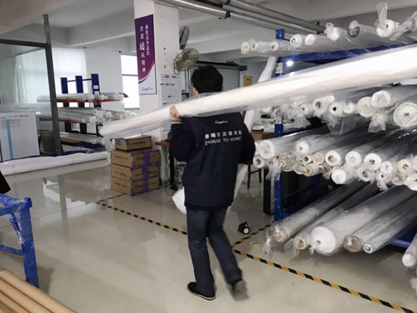 墙布有折痕真烦恼 美家美户无缝墙布教你怎么处理
