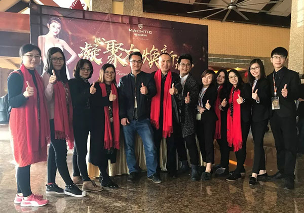 荣耀13载，5大核战力引领美加焕变2018