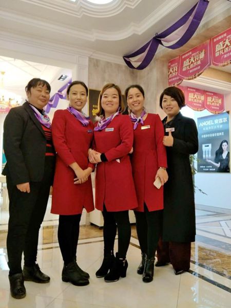 双虎木门：用心做好售前、售中、售后服务