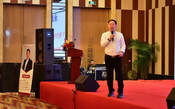 从“裂变”到“聚变”：丽博2018工商洽谈会在杭举办