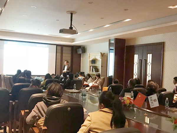 开班啦!嘉盛木门2018春季培训会隆重举行 开班啦!嘉盛木门2018春季培训会隆重举行