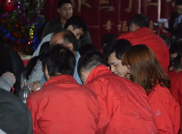 亮阁门窗晚会|聚焦订单,精益蜕变!幸福都是奋斗出来的 亮阁门窗晚会|聚焦订单,精益蜕变!幸福都是奋斗出来的