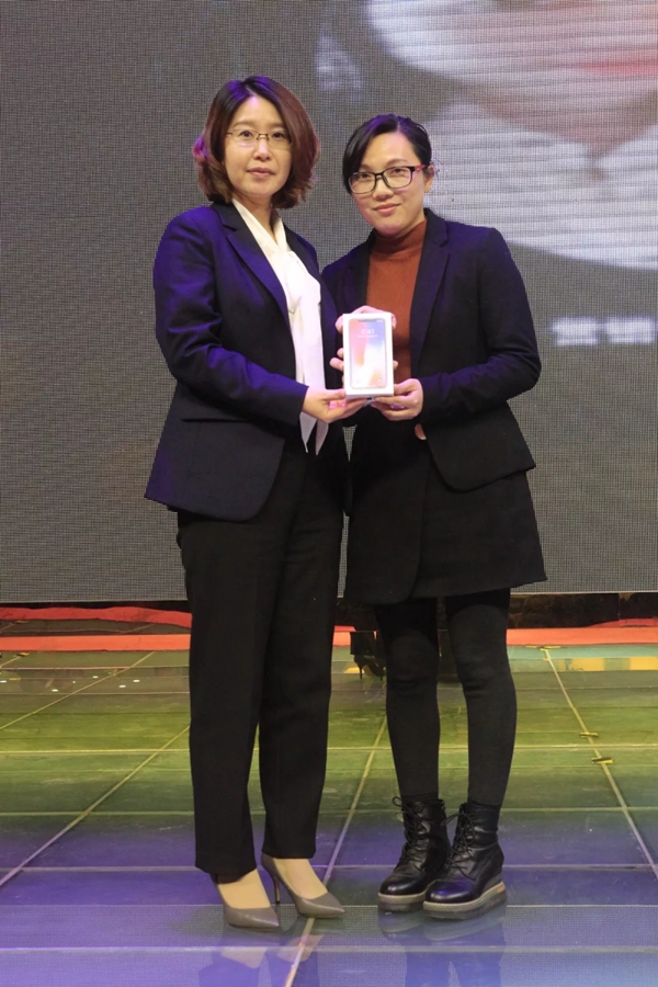 “砥砺奋进,德赢天下”艾臣安全门窗2018年会圆满落幕! “砥砺奋进,德赢天下”艾臣安全门窗2018年会圆满落幕!