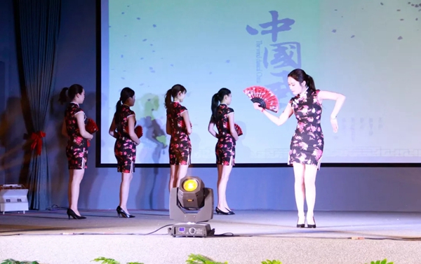 科饶恩门窗有限公司2018迎春联欢晚会隆重举行