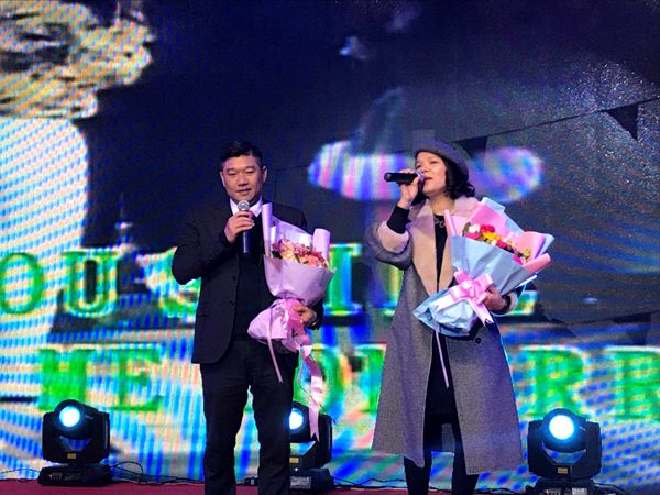  派雅门窗“聚力前行·绽放未来”2018迎新晚会盛大开幕