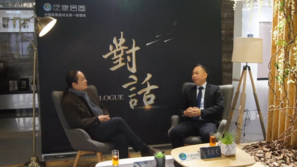 劳卡衣柜核心竞争力 “入口+设计+N+整合” 劳卡衣柜核心竞争力 “入口+设计+N+整合”