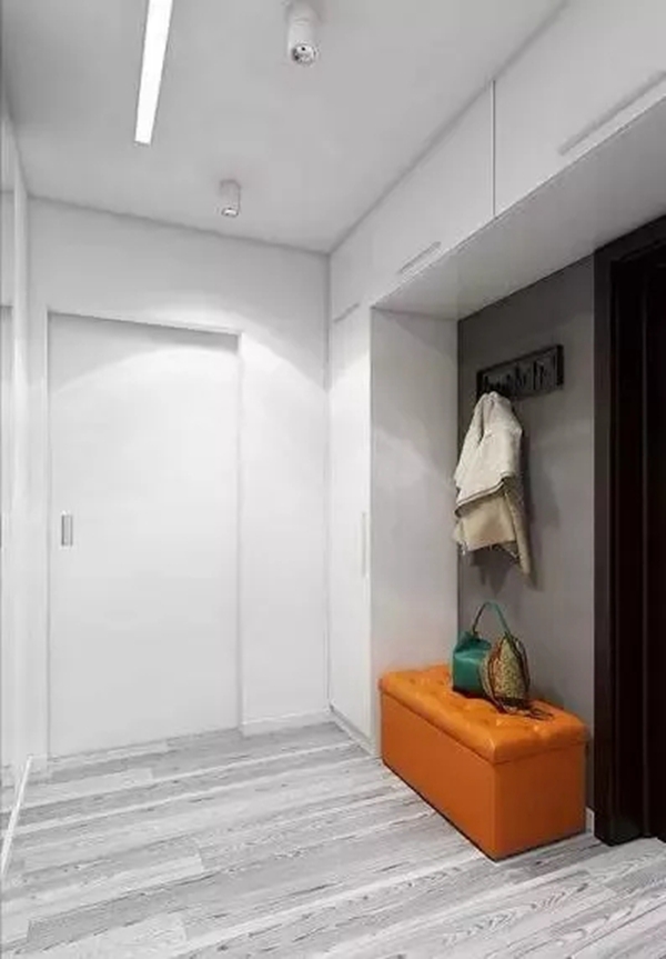 门厅衣柜要不要封闭 佰怡家衣柜有答案 门厅衣柜要不要封闭 佰怡家衣柜有答案