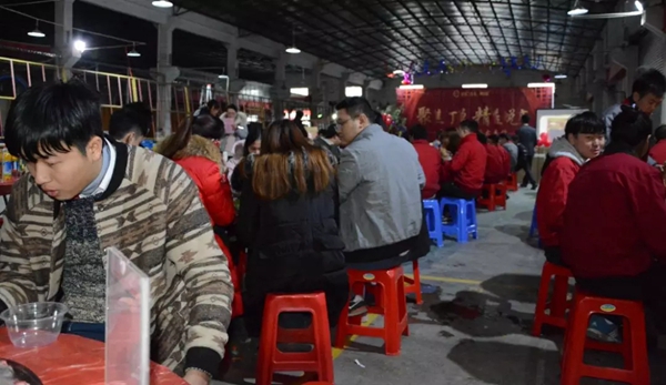 亮阁门窗晚会|聚焦订单,精益蜕变!幸福都是奋斗出来的 亮阁门窗晚会|聚焦订单,精益蜕变!幸福都是奋斗出来的