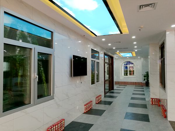 新木缘门窗明星经销商沈总：坚持客户至上，诚信为本