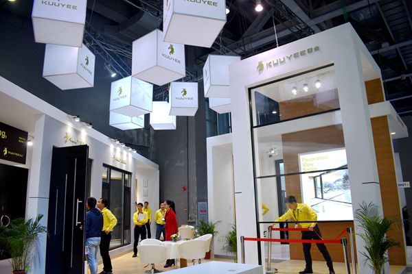 冠业门窗总经理金瑞光：品牌形象全新升级，重磅推出全景致产品