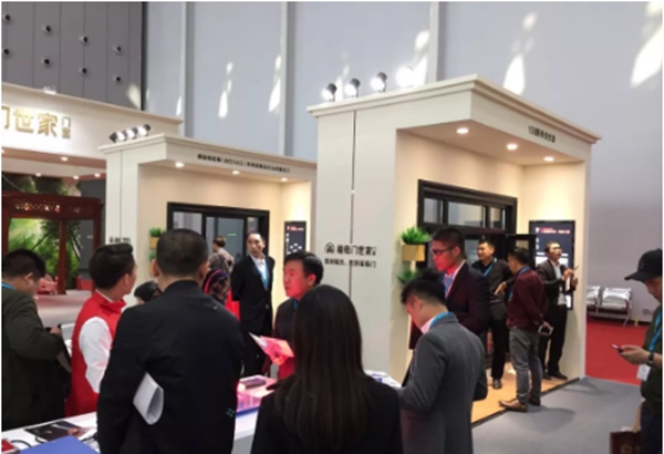 福临门世家 | 2018佛山潭州门博会完美收官，节能创新产品惊艳观展商