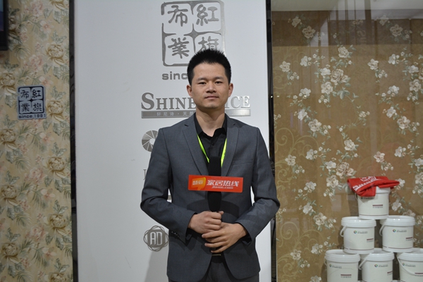红旗：精选客户，保障服务，努力提升品牌整体形象