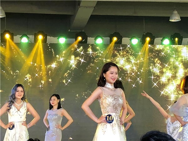 伊恋女神马亚岚荣获2018首届定制女神大赛“最受媒体欢迎奖”