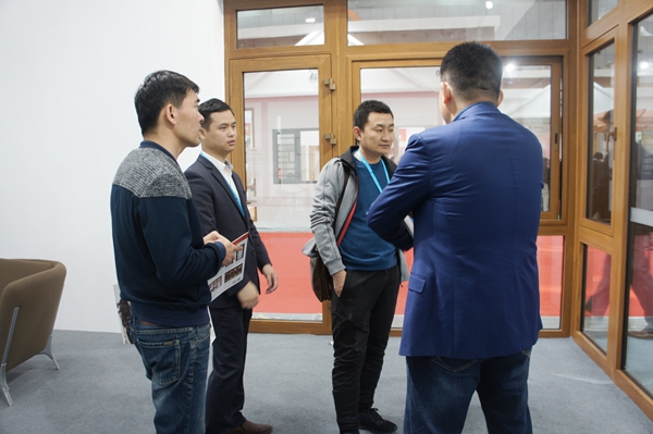 2018年度首展 | 合辉铝建筑系统惊艳亮相第九届中国门窗博览会