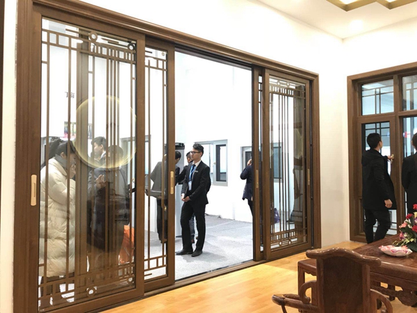 轩尼斯门窗营销总监刘江能：新国货·新标杆，做出色的系统门窗