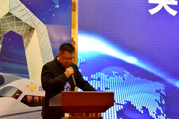 帝奥斯门窗高铁专列号首发暨CCTV-1战略签约仪式盛大召开 帝奥斯门窗高铁专列号首发暨CCTV-1战略签约仪式盛大召开