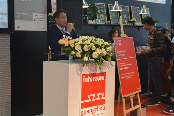 重磅：科斯拉新品横空出世，亮相广州国际家具博览会（设备配料展）