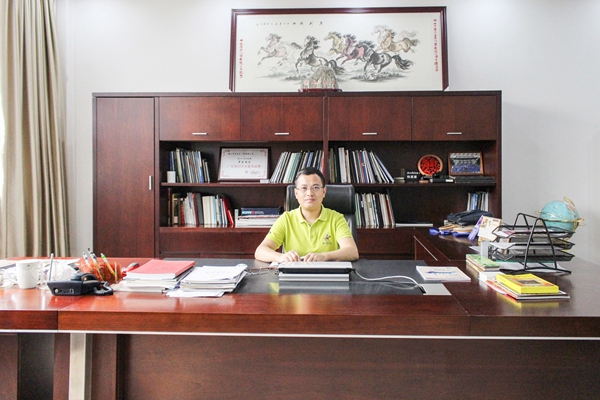 罗兰西尼总经理熊志斌:全面升级7大门窗综合性能,打造高端门窗标杆品牌 罗兰西尼总经理熊志斌:全面升级7大门窗综合性能,打造高端门窗标杆品牌
