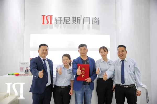 广州定制家居展惊现爆款品牌：轩尼斯门窗