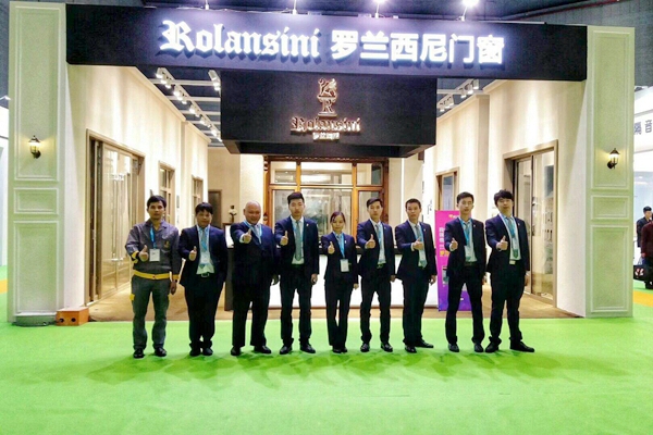 罗兰西尼总经理熊志斌:全面升级7大门窗综合性能,打造高端门窗标杆品牌 罗兰西尼总经理熊志斌:全面升级7大门窗综合性能,打造高端门窗标杆品牌