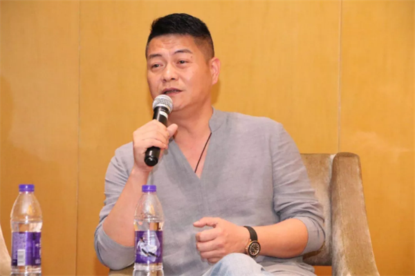 重磅丨泛家居圈周忠对话一众行业领袖，引爆2018全屋定制冷思考