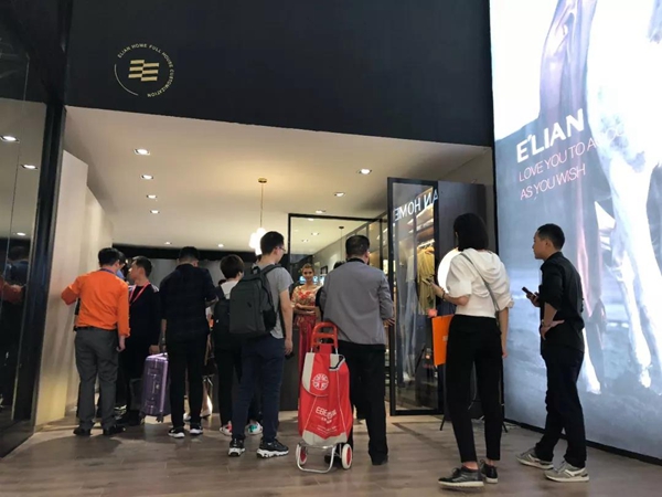 伊恋全屋定制闪耀广州定制家居展 演绎全新意式轻奢极简美学和哲学 伊恋全屋定制闪耀广州定制家居展 演绎全新意式轻奢极简美学和哲学