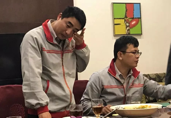 亮阁门窗｜家庭文化系列报道之——传承孝道文化！