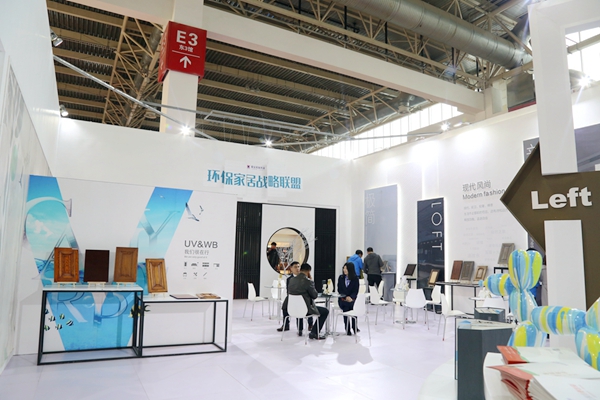 聚焦门展，嘉宝莉家具漆『向左·向右』主题展精彩抢先看！