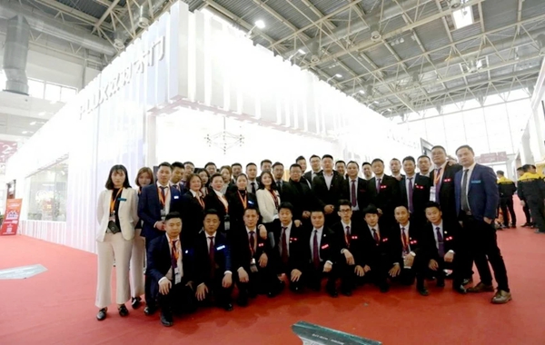 117家新加盟商火爆签约,双羽×圣玛诺北京门业展招商战绩喜人 117家新加盟商火爆签约,双羽×圣玛诺北京门业展招商战绩喜人