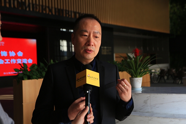 领绣刺绣墙布董事长卜晓华：行业高速发展 融合势不可当