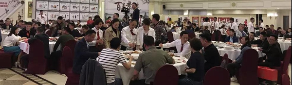 聚势奋进,共创新时代|亮阁门窗2018财富峰会圆满结束! 聚势奋进,共创新时代|亮阁门窗2018财富峰会圆满结束!