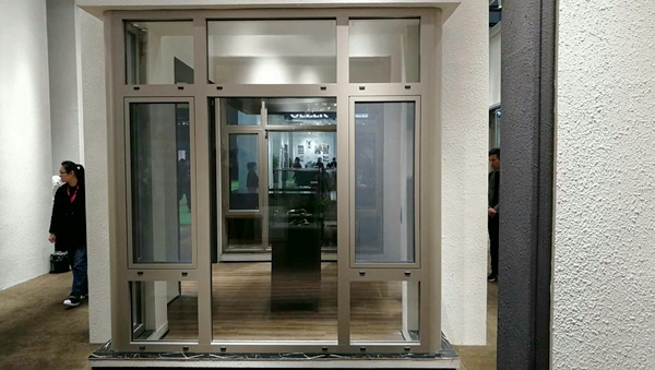 罗兰西尼总经理熊志斌:全面升级7大门窗综合性能,打造高端门窗标杆品牌 罗兰西尼总经理熊志斌:全面升级7大门窗综合性能,打造高端门窗标杆品牌