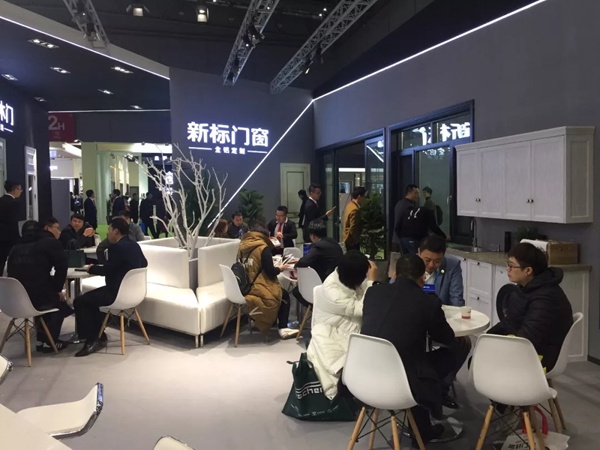 挥斥方遒 | 新标强势逐鹿上海建博会,三大子品牌大放异彩 挥斥方遒 | 新标强势逐鹿上海建博会,三大子品牌大放异彩
